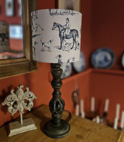 Lampenschirm-englische-Jagdreitszene-handgefertigt-Smillas-Cottage