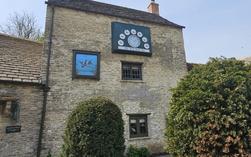 Cotswolds-Pub-Inn-The-Wild-Duck-Ewen