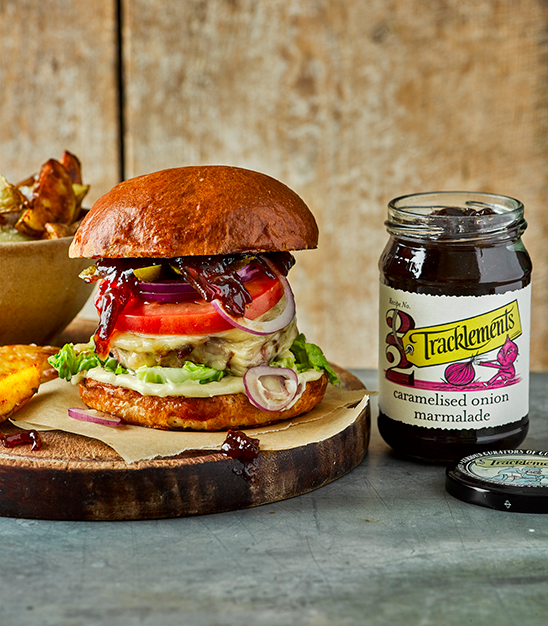 Burger-mit-Tracklements-Caramelised-Onion-Marmalade